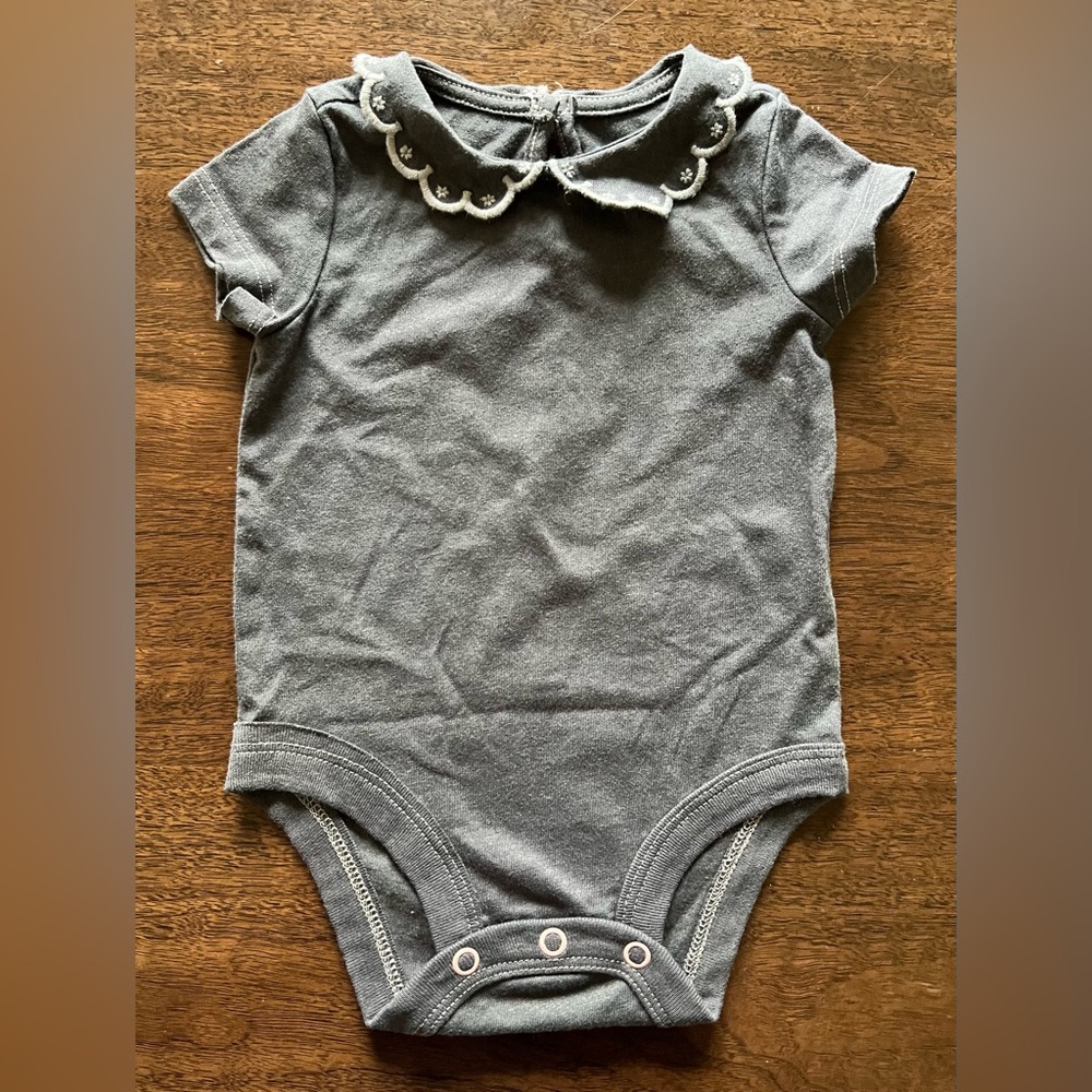 OshKosh B'gosh Charcoal Bodysuit with Scalloped Collar